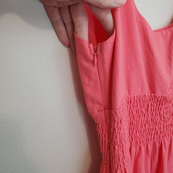 Tuckernuck Pomander Place Wimberly Midi dress in pink - Picture 4 of 13